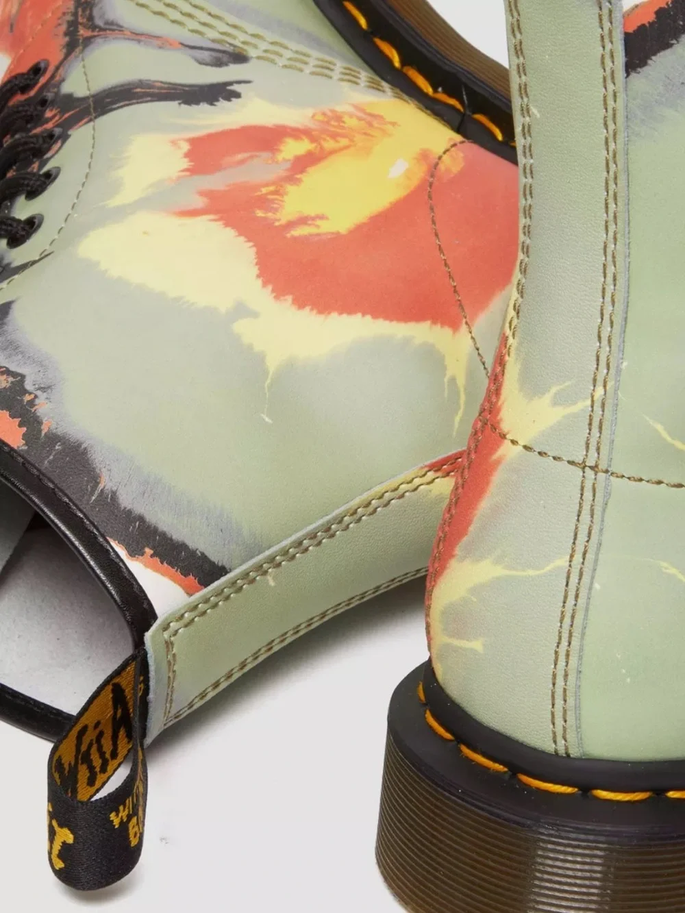 Dr. Martens 1460 Tate Volcanic Flare Leather Lace Up Men’s size 10 NEW!!!